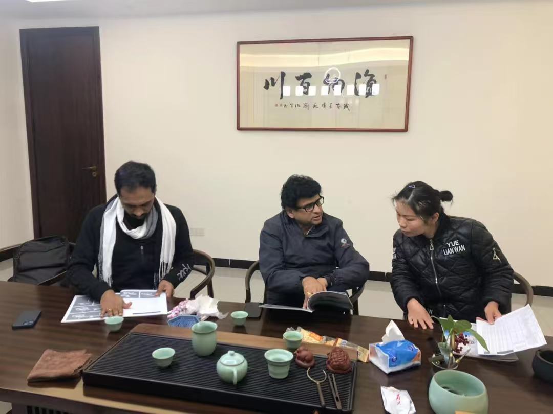 Iraqi customers visit the factory