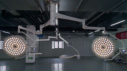 The Little Story of the Shadowless Lamp